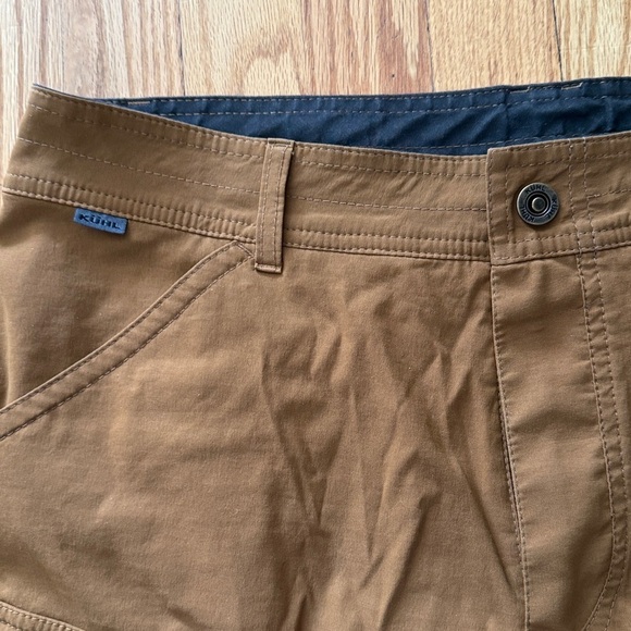 Kuhl sz 34 Men's Renegade Ochre Brown Casual Shorts great pre owned condition - Picture 2 of 5